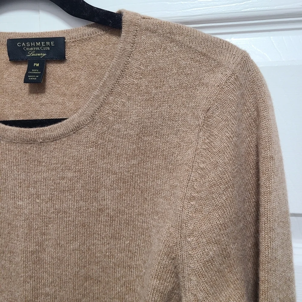 Charter Club Cashmere Beige Crew Neck Sweater PM‎